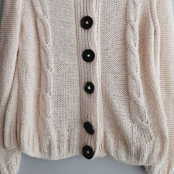 PURE HANDKNIT Chunky Knit Cardigan Sweater Cable Ivory Sz M /L - Picture 3 of 10